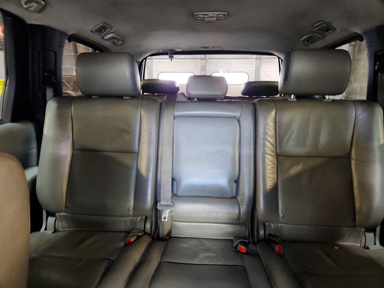 TOYOTA SEQUOIA 2012 — 11