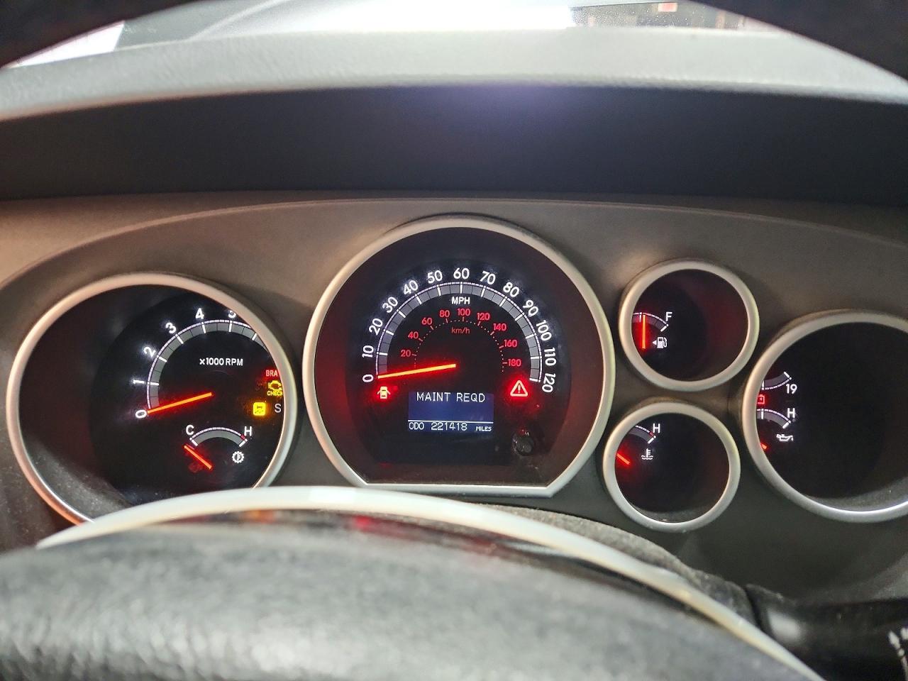 TOYOTA SEQUOIA 2012 — 10