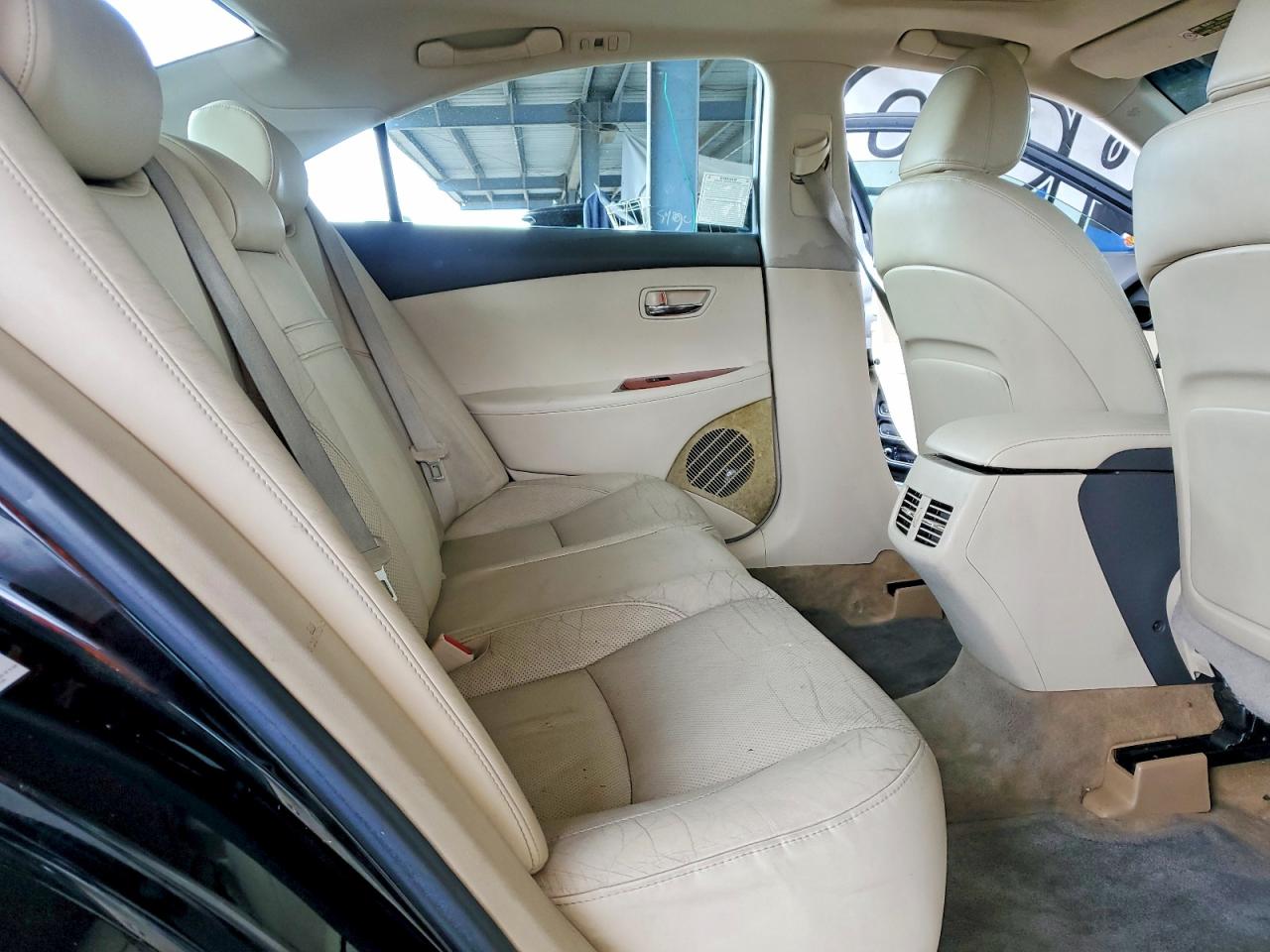 LEXUS ES 2010 — 11