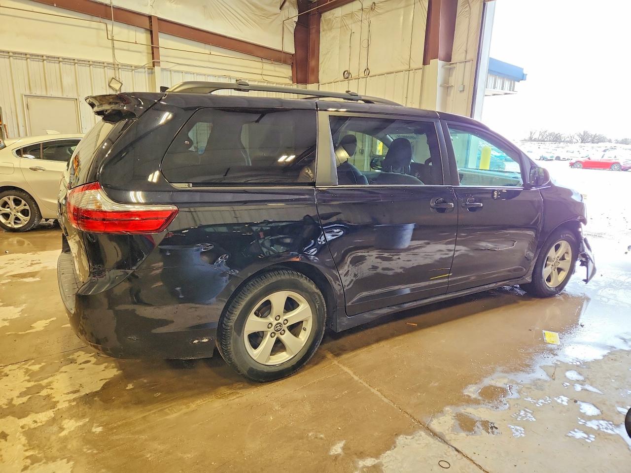 TOYOTA SIENNA 2020 — 4