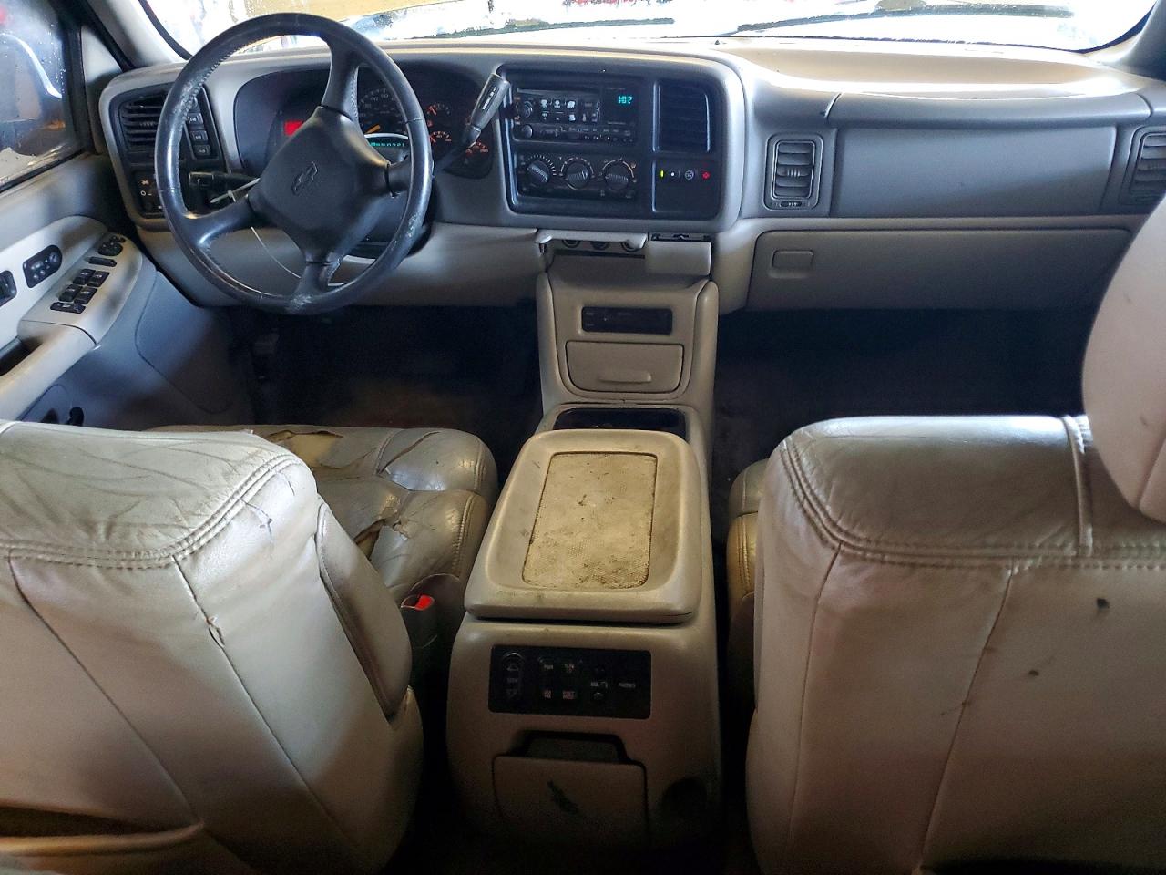 CHEVROLET TAHOE 2000 — 9