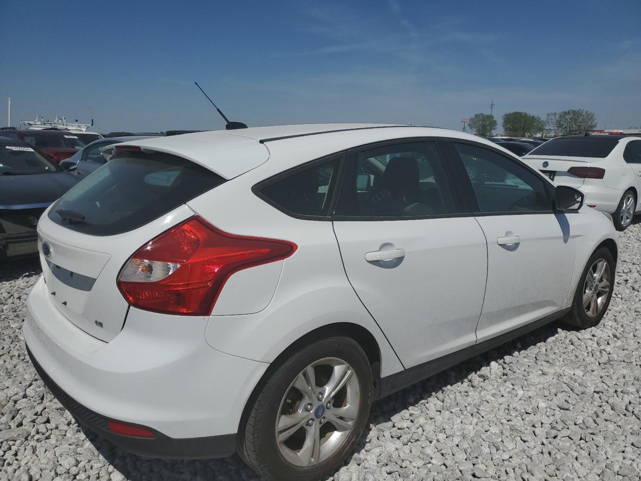 FORD FOCUS 2012 — 4