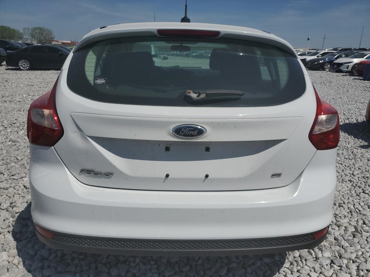FORD FOCUS 2012 — 7