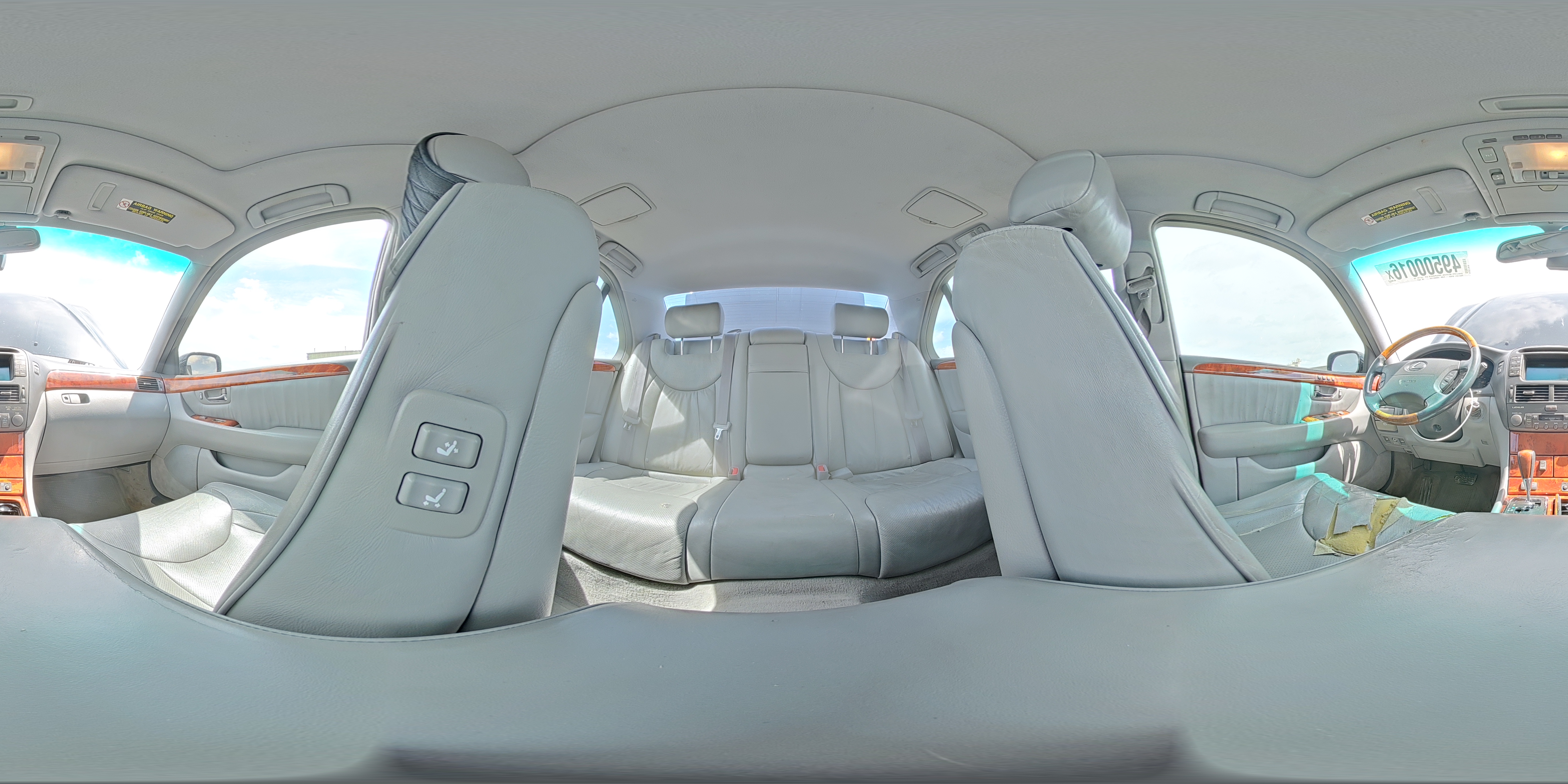 LEXUS LS 2004 — 14
