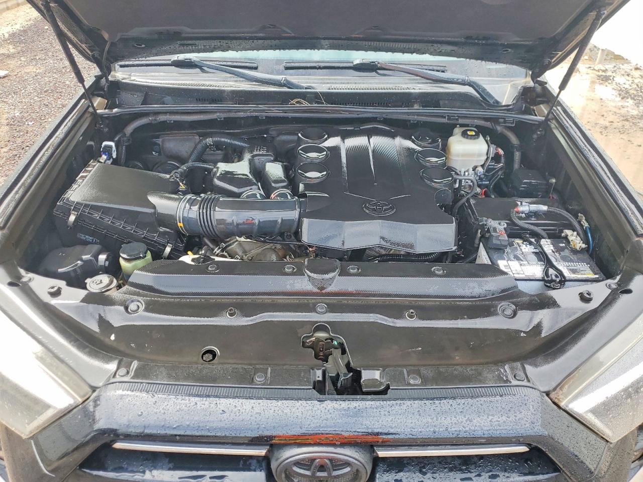TOYOTA 4RUNNER 2021 — 13
