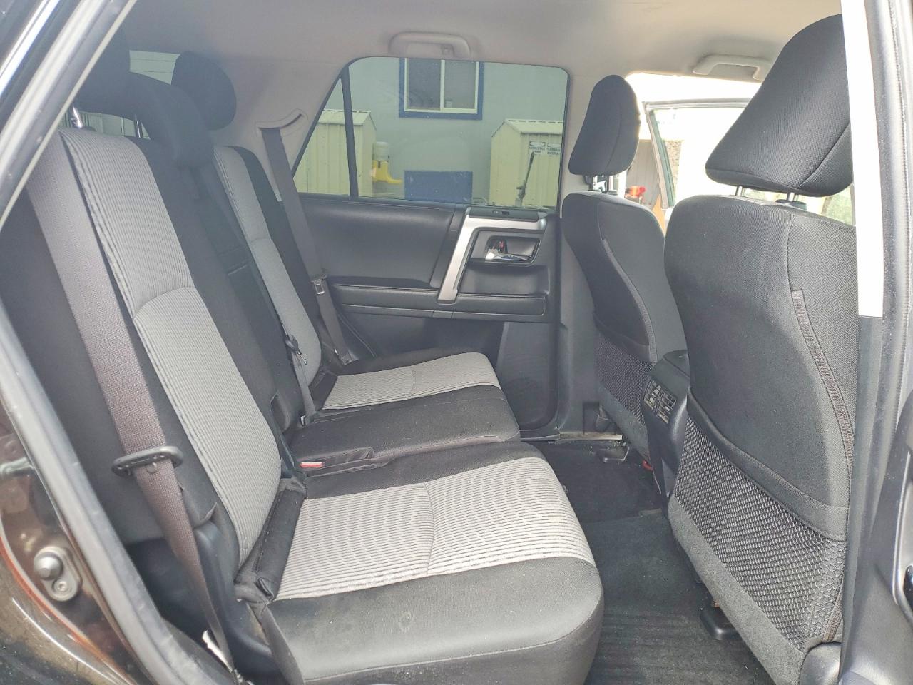 TOYOTA 4RUNNER 2021 — 12