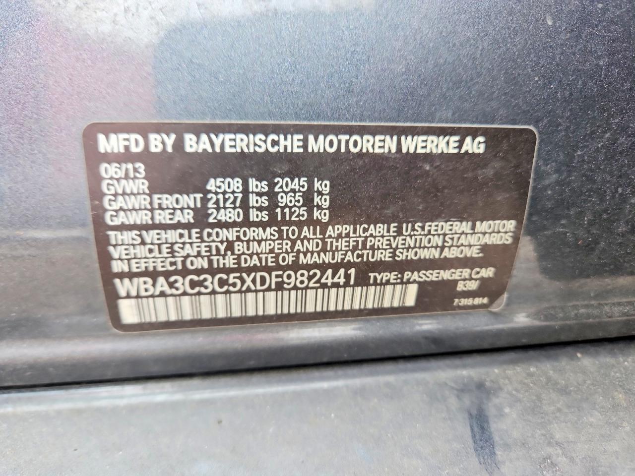 BMW 320 2013 — 13