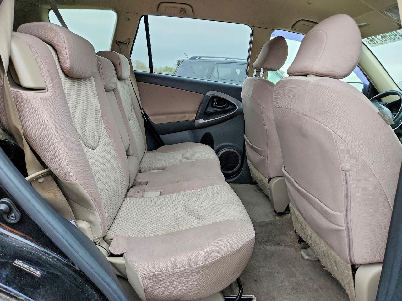 TOYT RAV4 2008 — 12