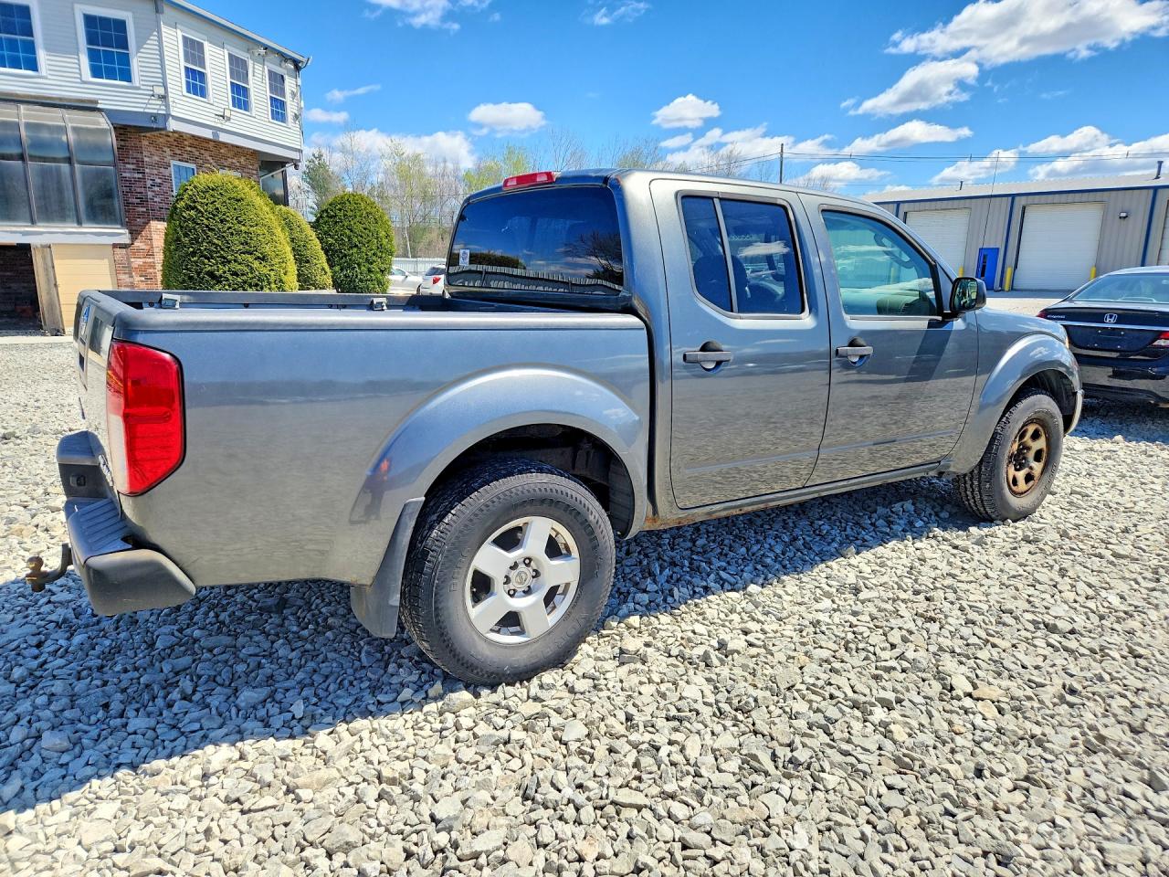 NISSAN FRONTIER 2006 — 4