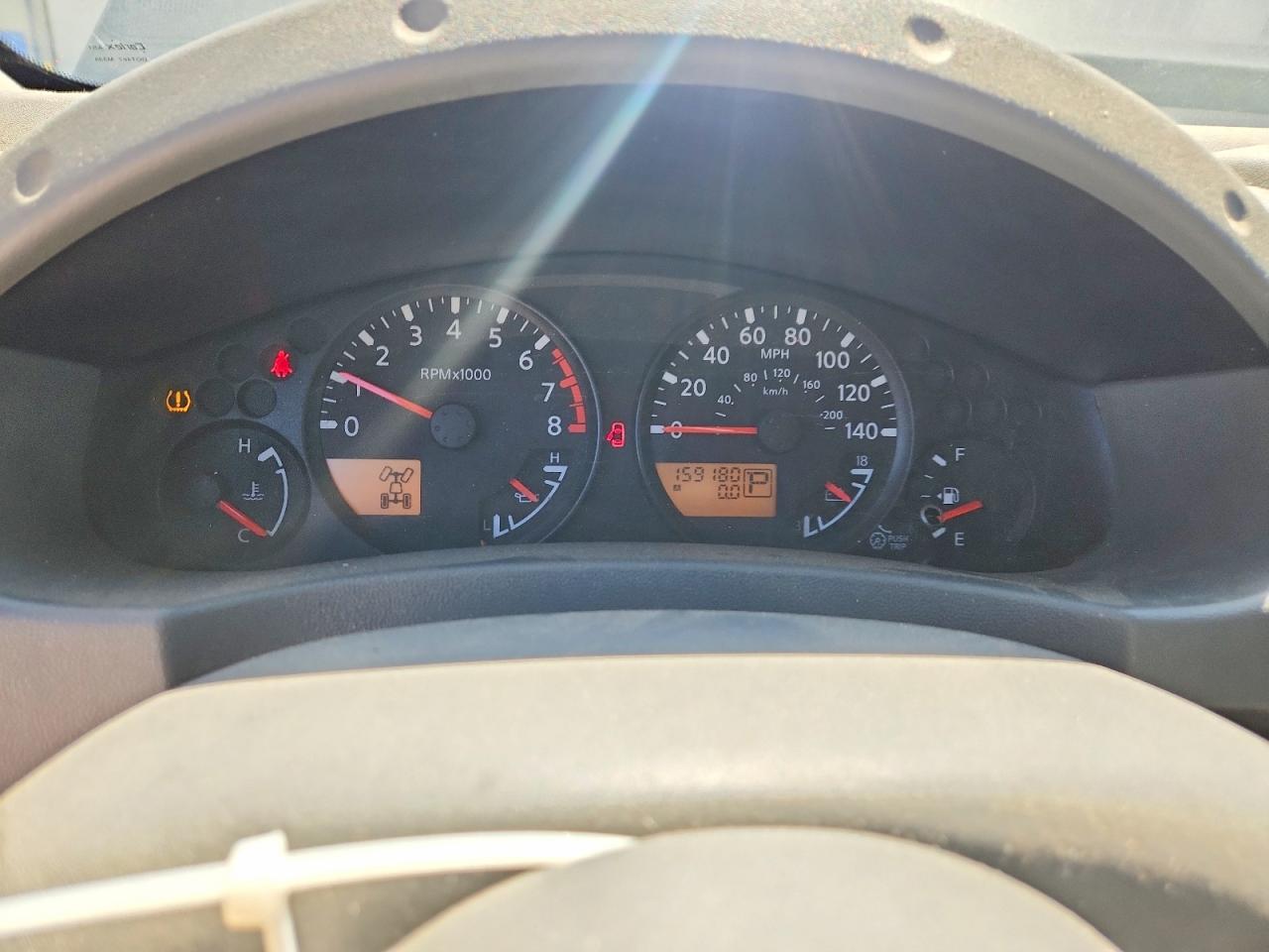 NISSAN FRONTIER 2006 — 10