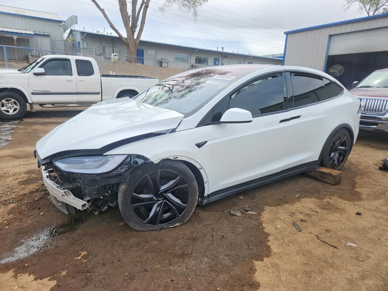 2026 TESLA MODEL X