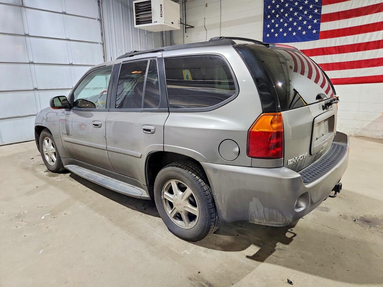 GMC ENVOY 2007 — 3