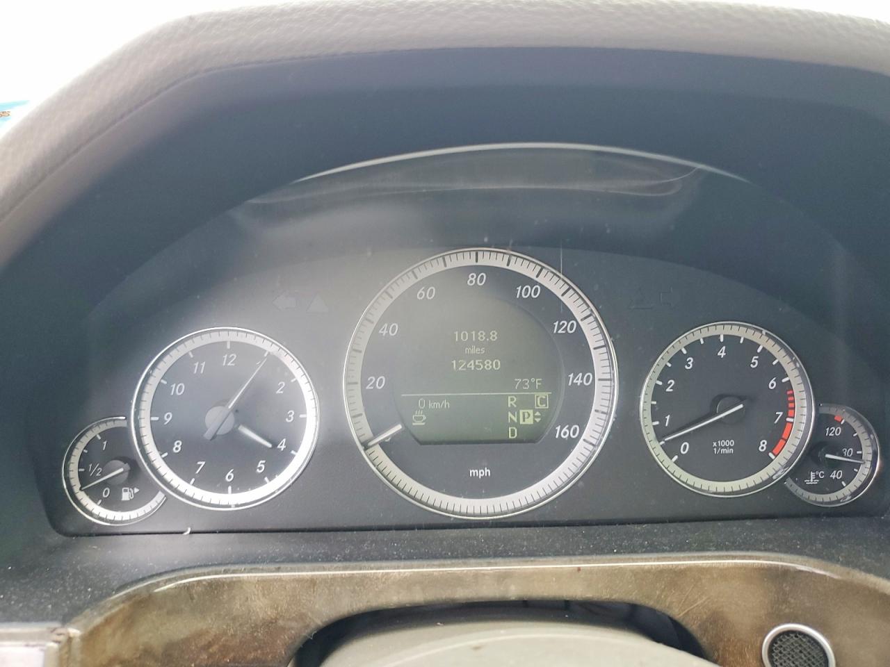MERCEDES-BENZ E 2010 — 10