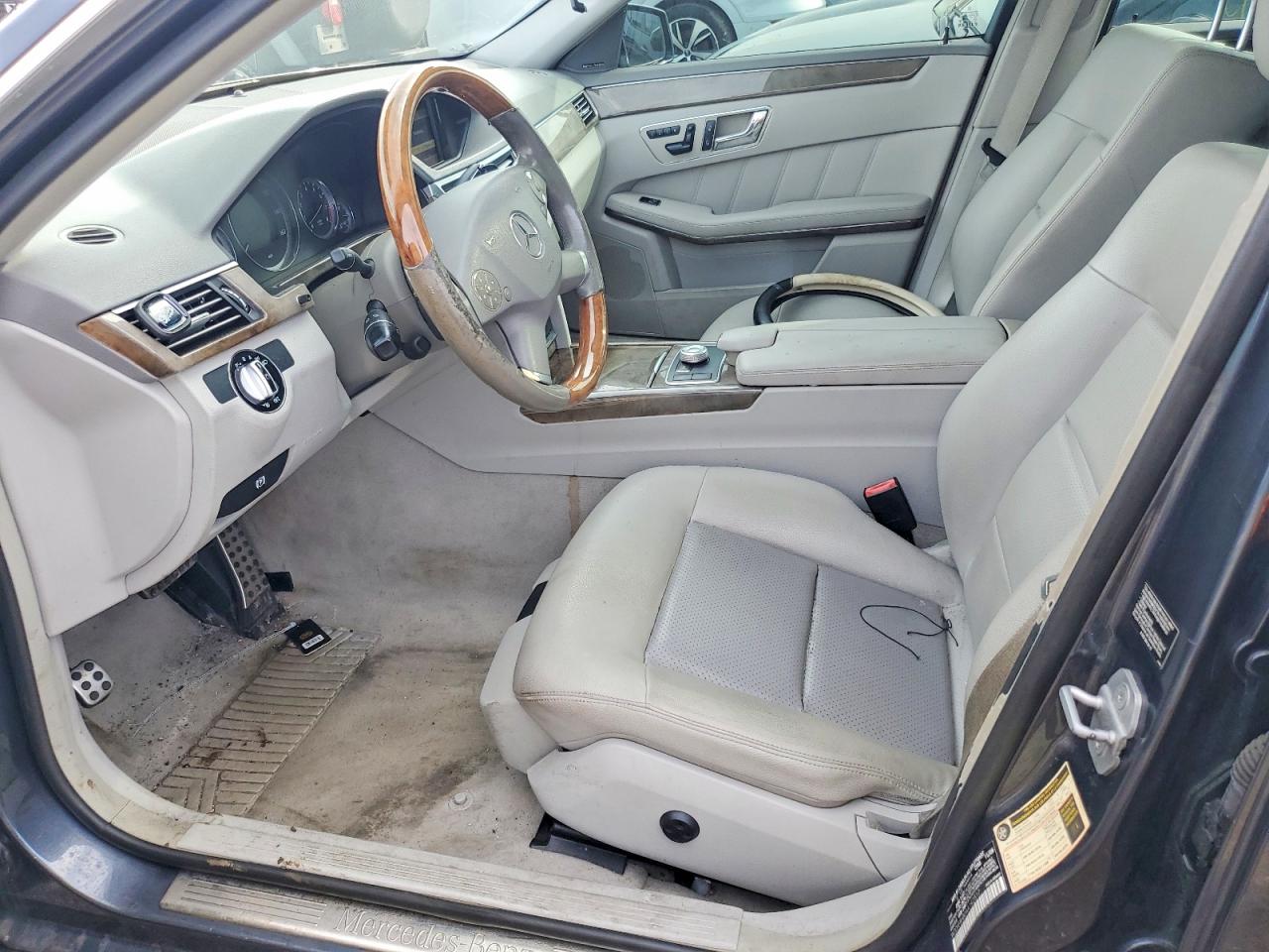 MERCEDES-BENZ E 2010 — 8