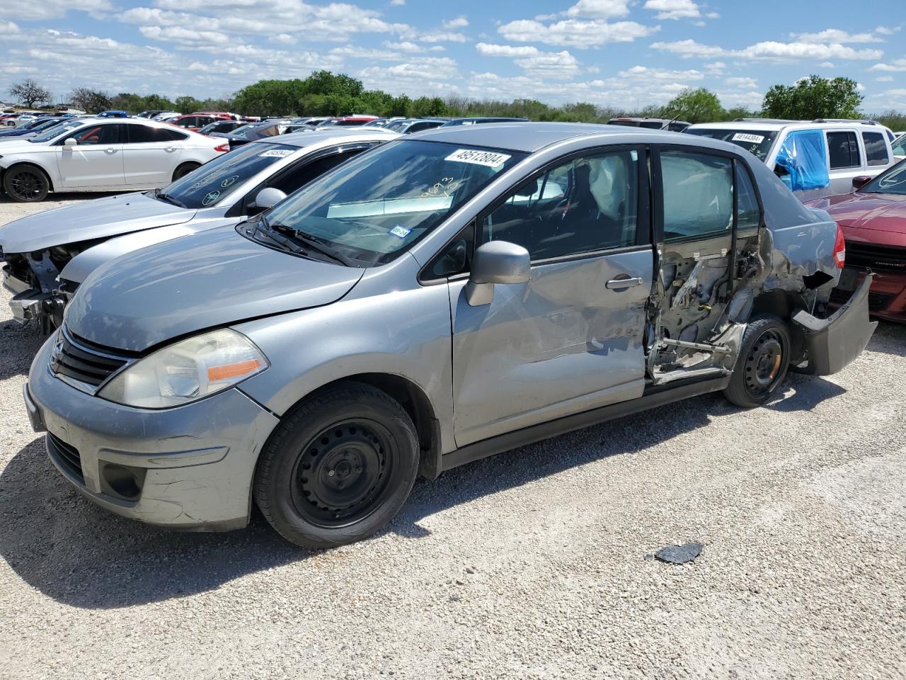 2010 NISSAN VERSA S