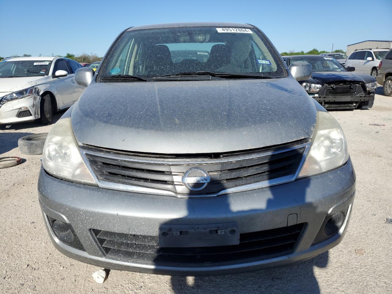 NISSAN VERSA 2010 — 6