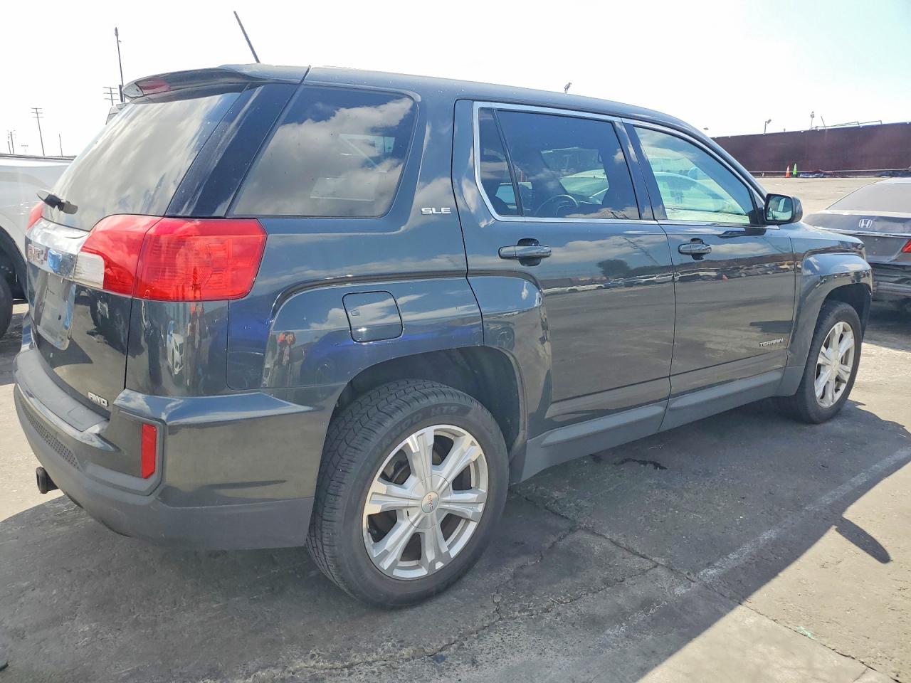 GMC TERRAIN 2017 — 4