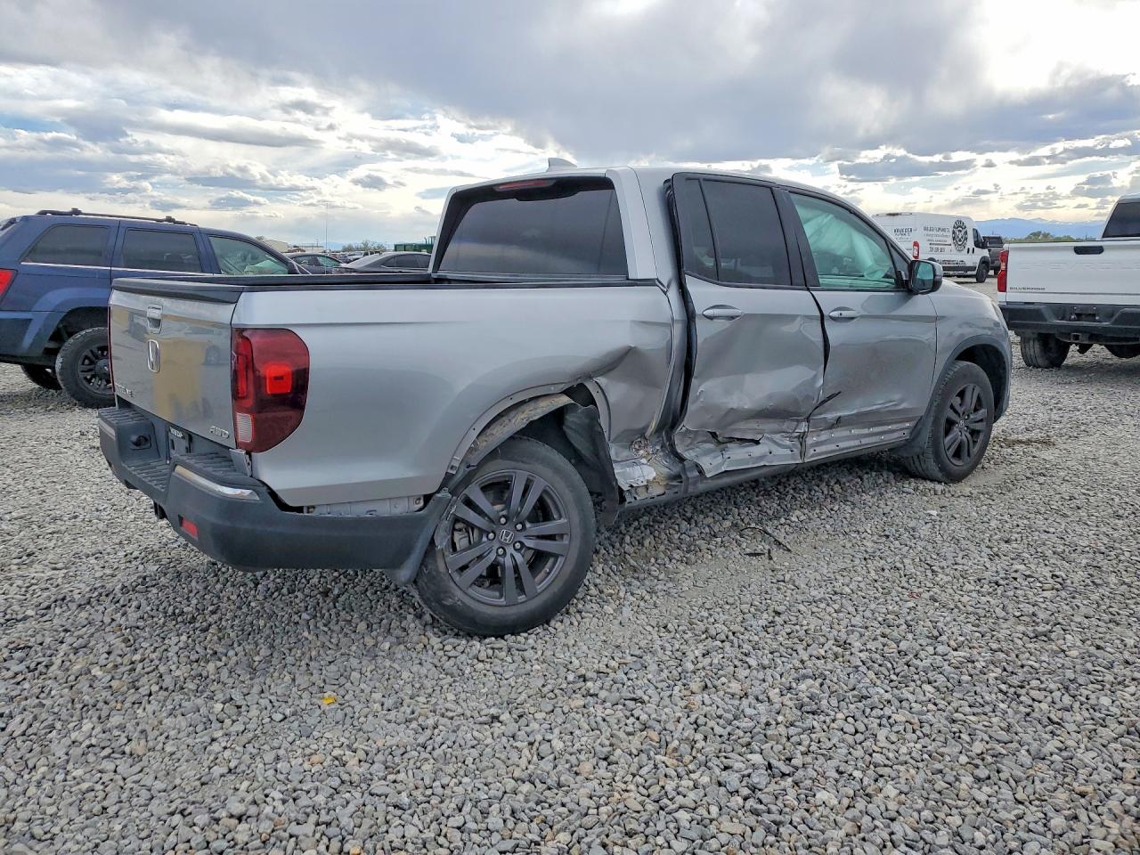 HONDA RIDGELINE 2019 — 4