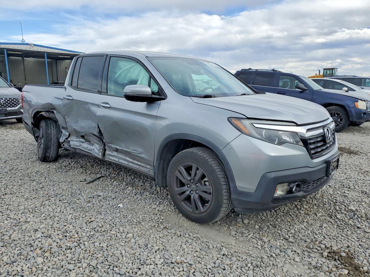 HONDA RIDGELINE 2019 — 5