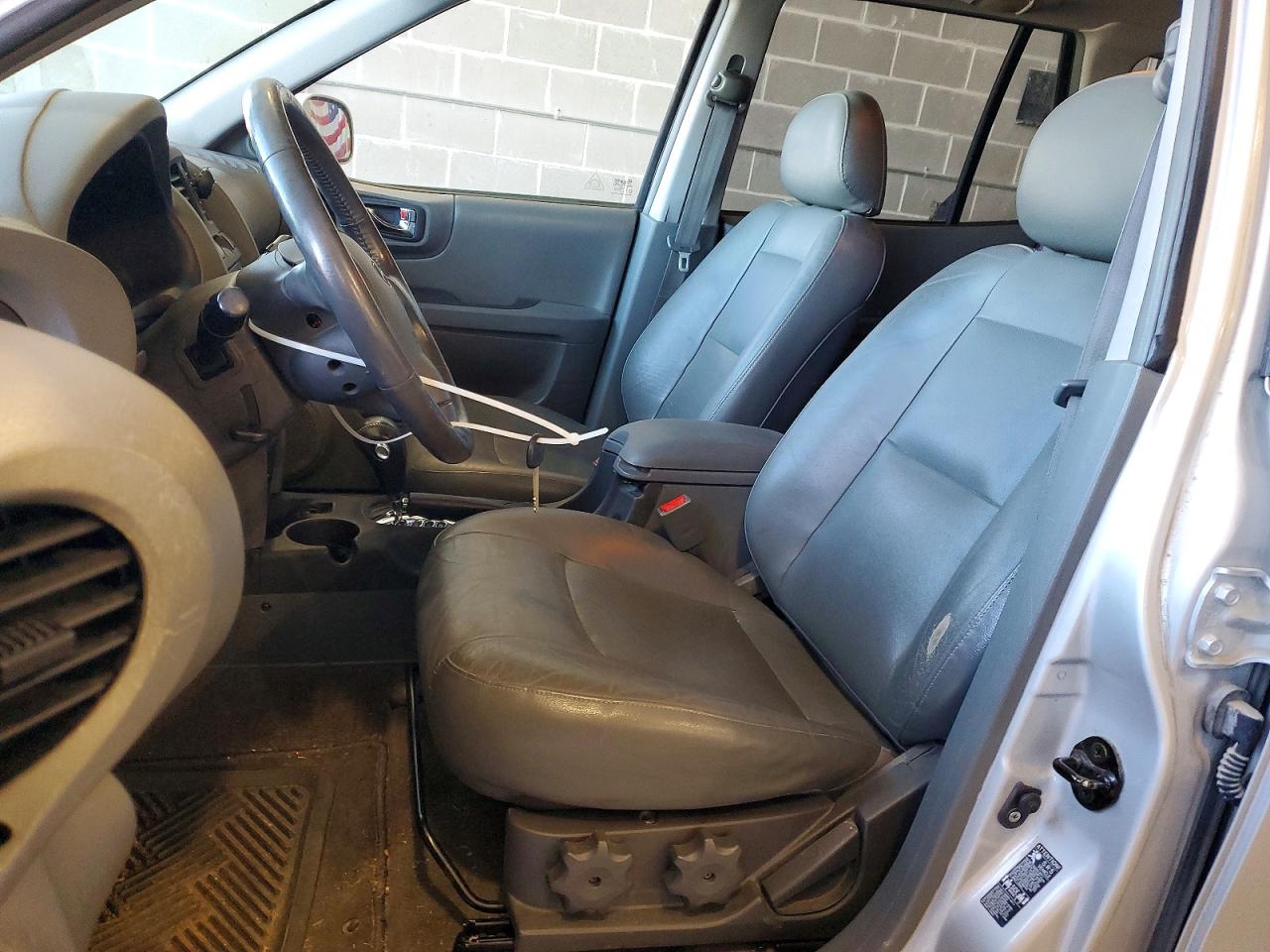 HYUNDAI SANTA FE 2003 — 8