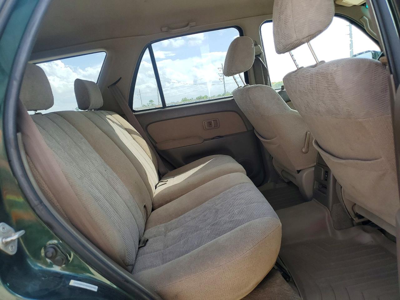 TOYOTA 4RUNNER 1999 — 12