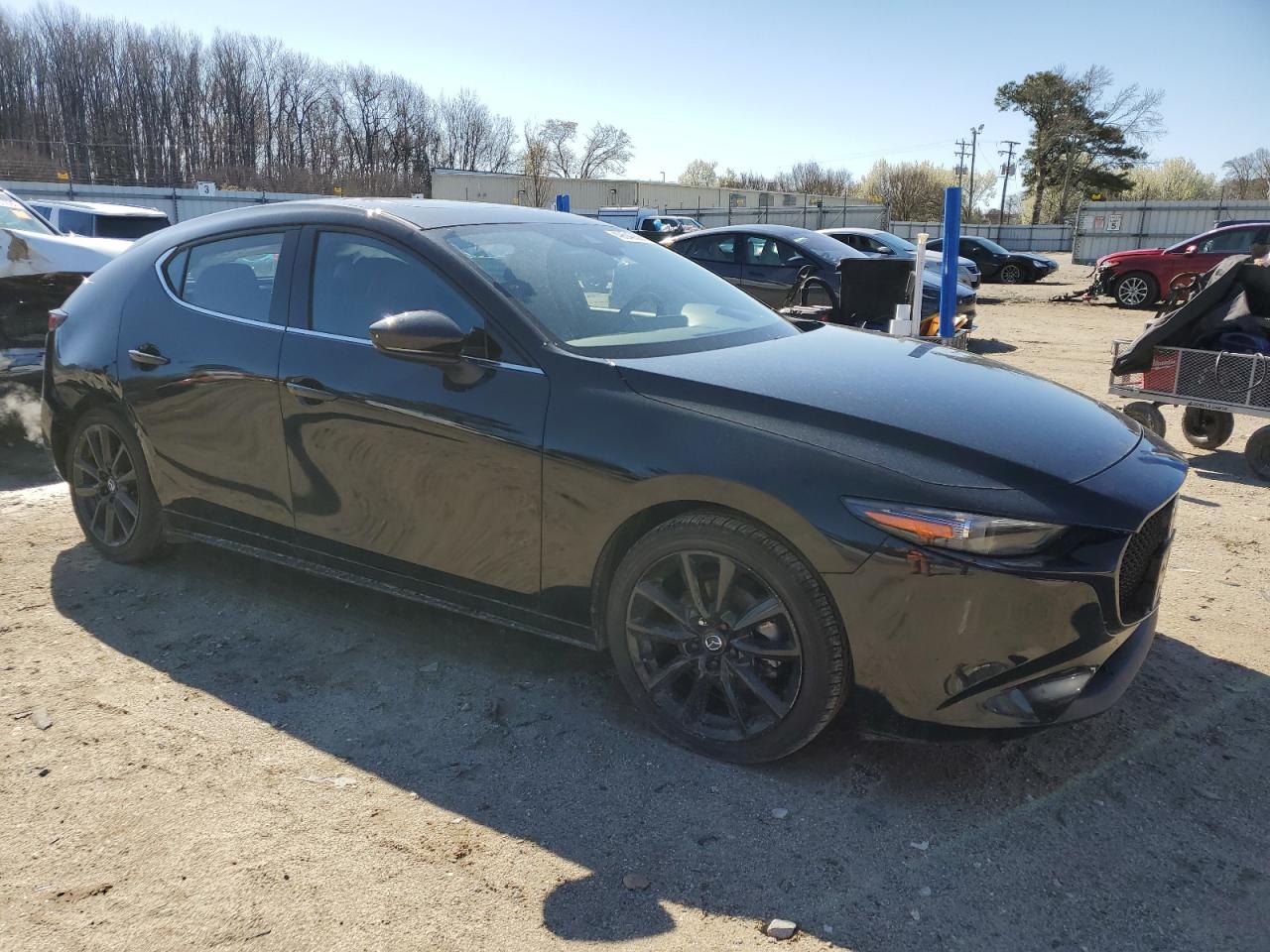 2023 MAZDA 3 PREMIUM