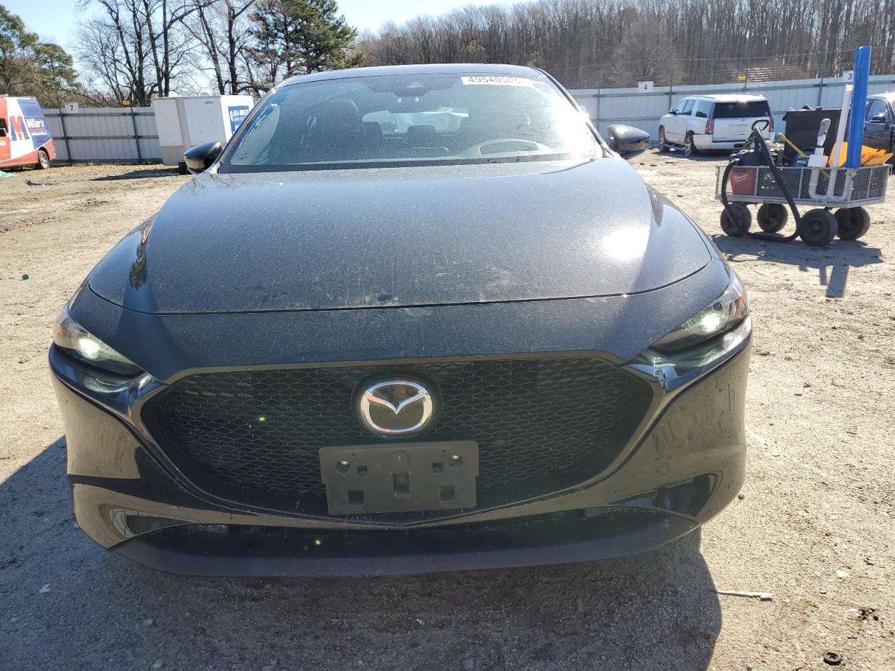 MAZDA 3 2023 — 6