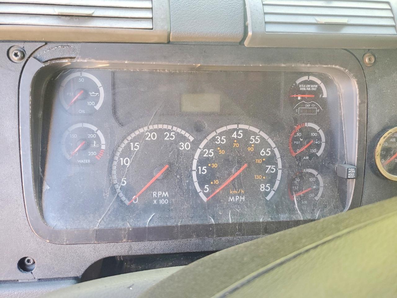 FREIGHTLINER CASCADIA 125 2012 — 9