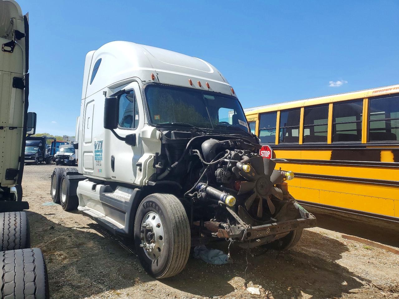 FREIGHTLINER CASCADIA 125 2012 — 2