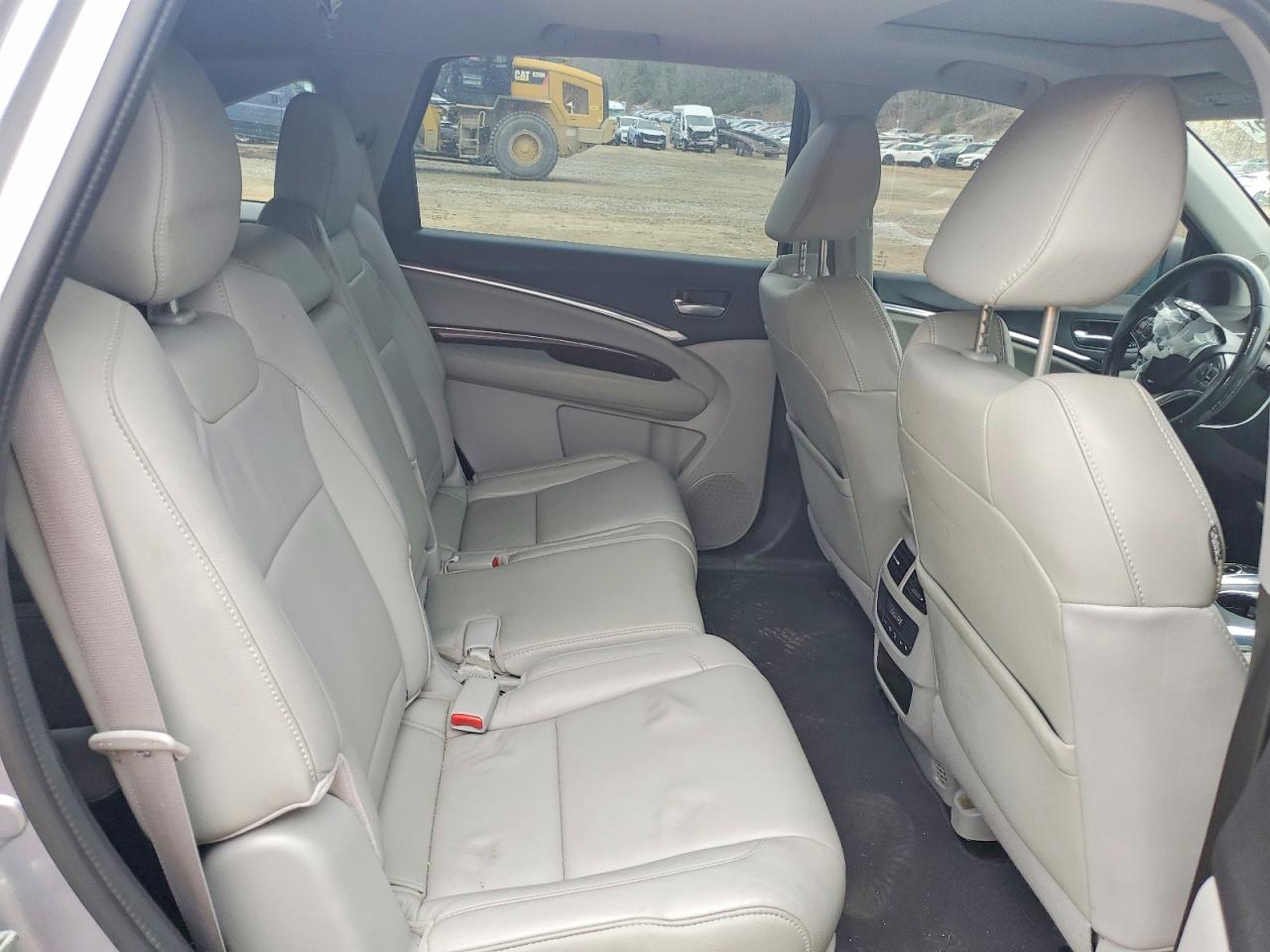 ACURA MDX 2016 — 12