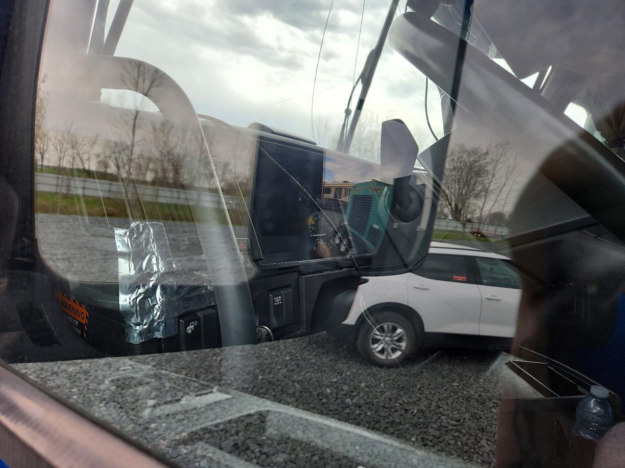 VOLVO VNL 2019 — 9