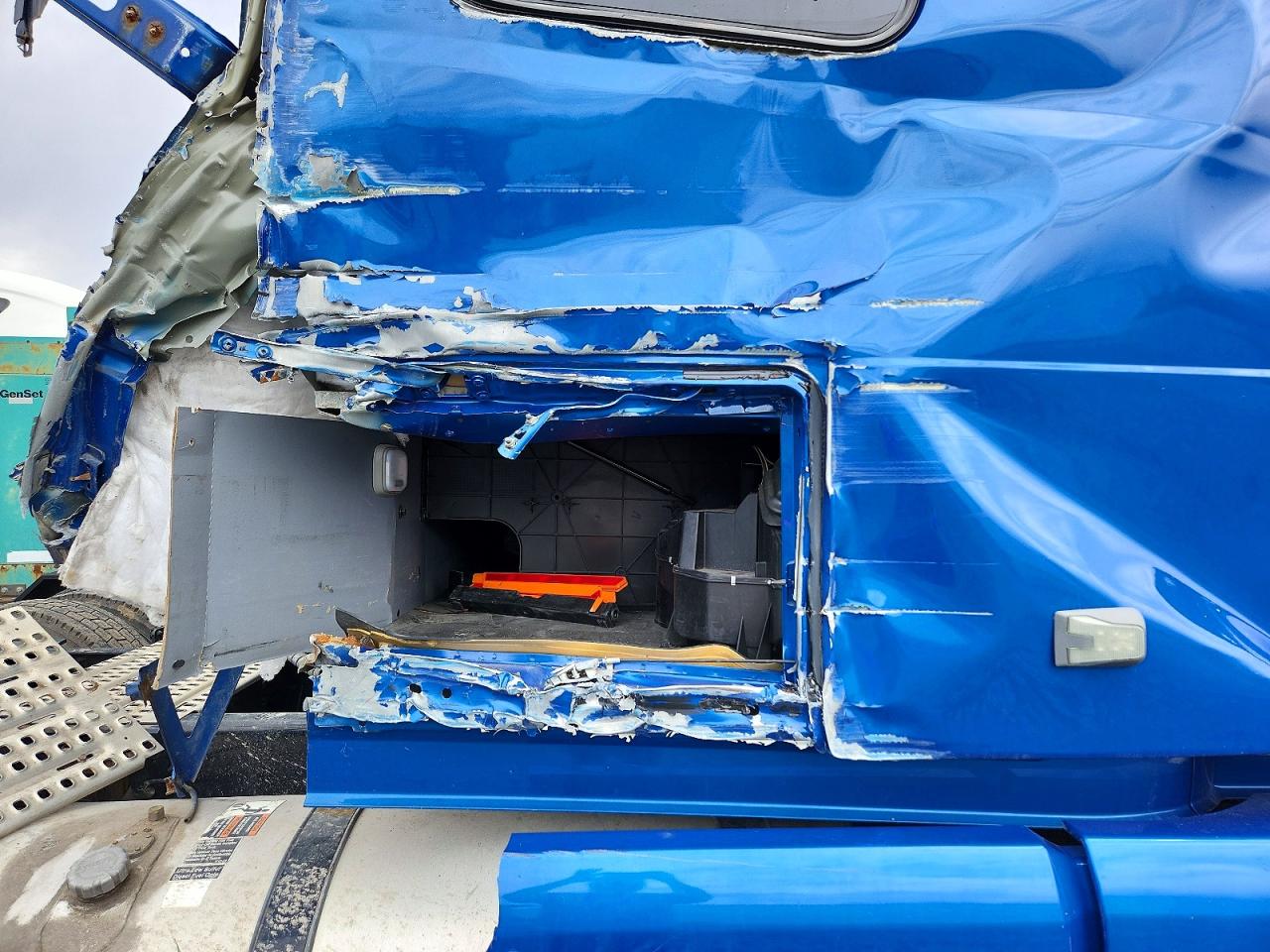 VOLVO VNL 2019 — 7