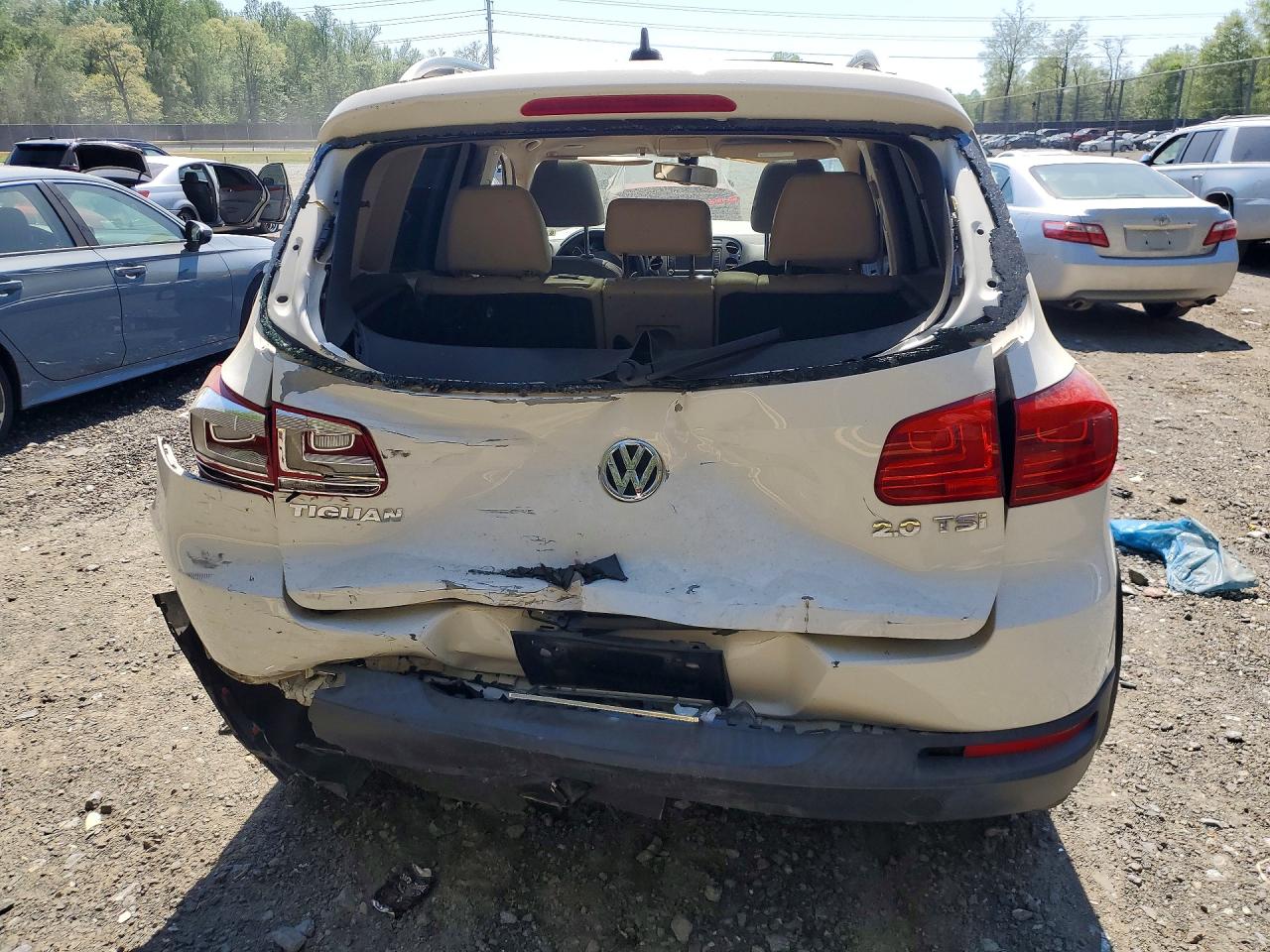 VOLKSWAGEN TIGUAN 2012 — 7