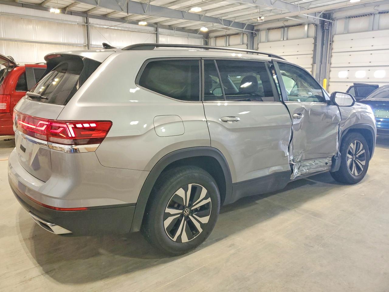 VOLKSWAGEN ATLAS 2025 — 4