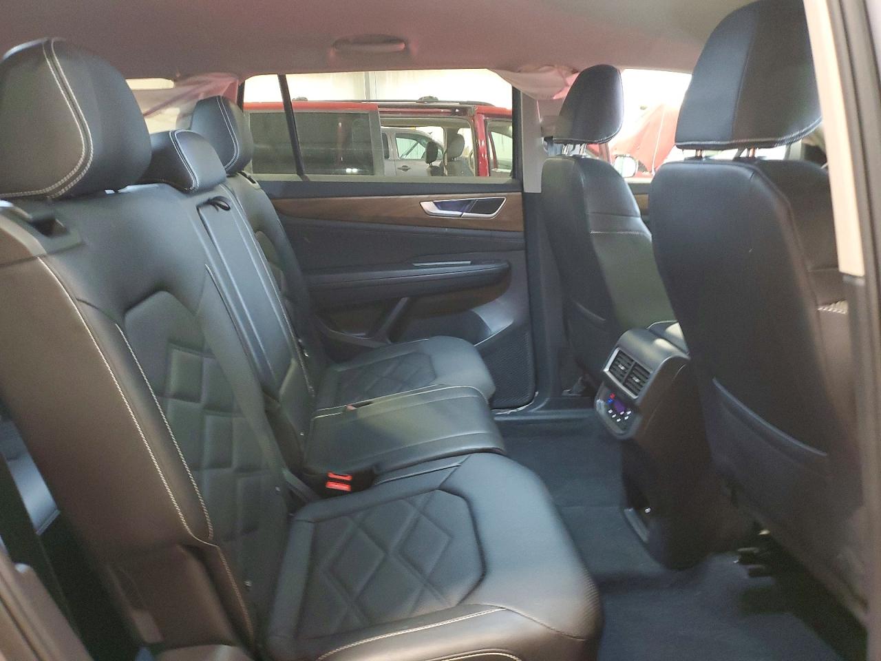 VOLKSWAGEN ATLAS 2025 — 12