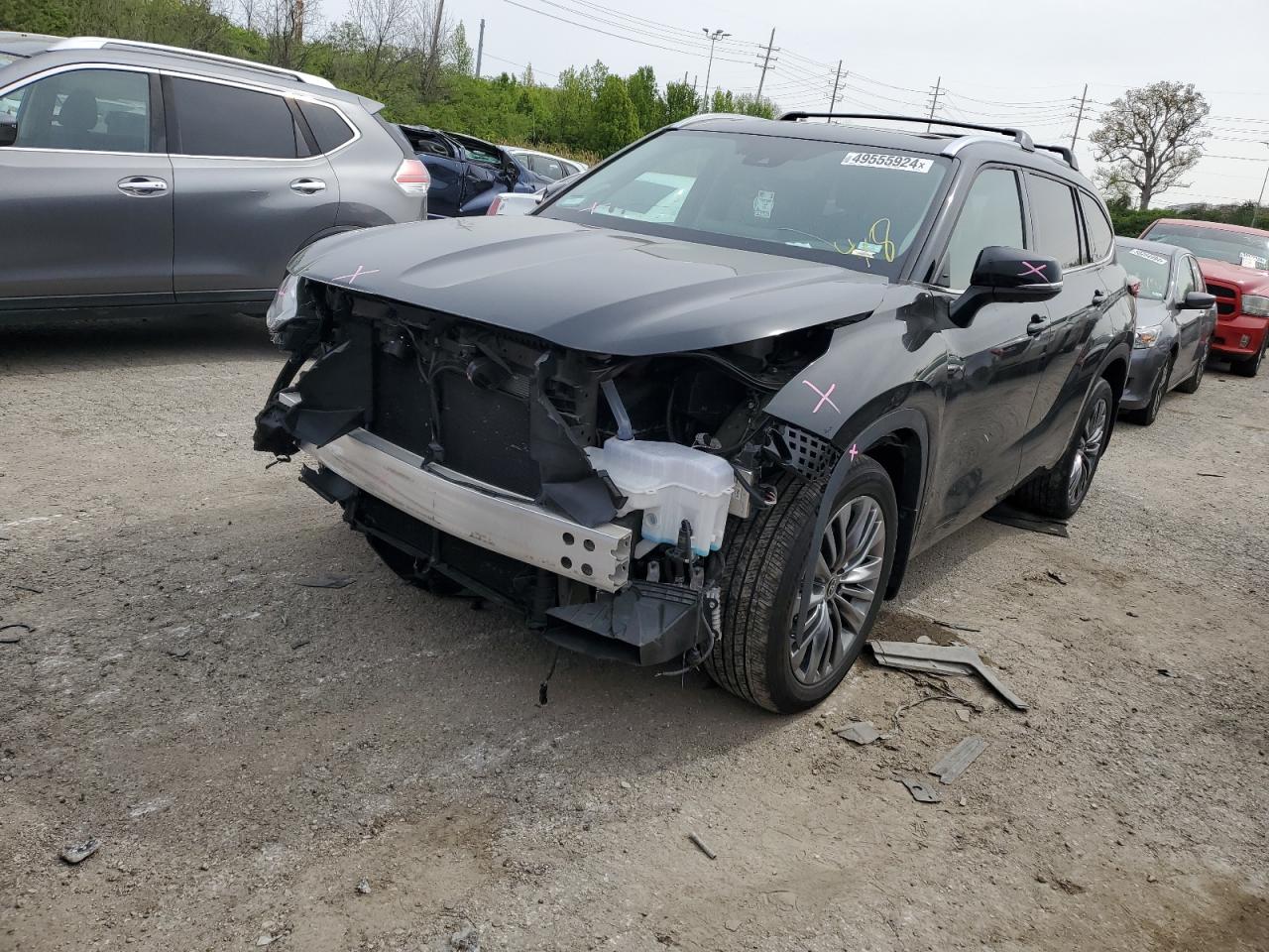2021 TOYOTA HIGHLANDER PLATINUM