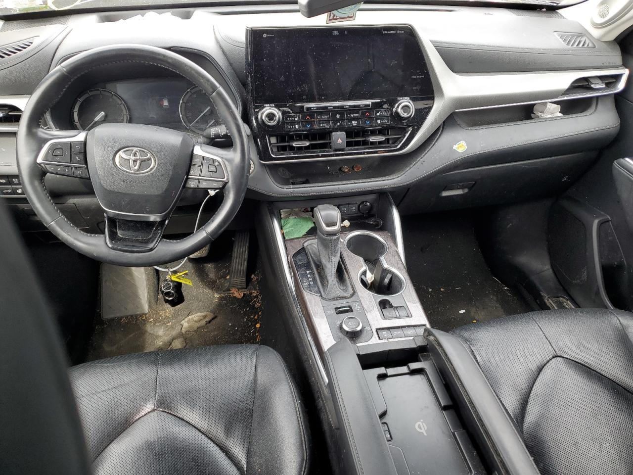 TOYOTA HIGHLANDER 2021 — 9