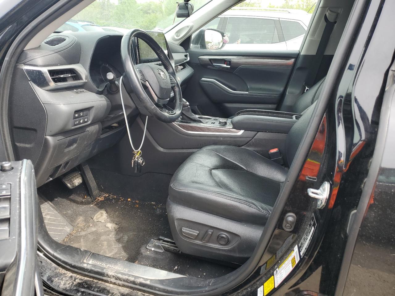 TOYOTA HIGHLANDER 2021 — 8