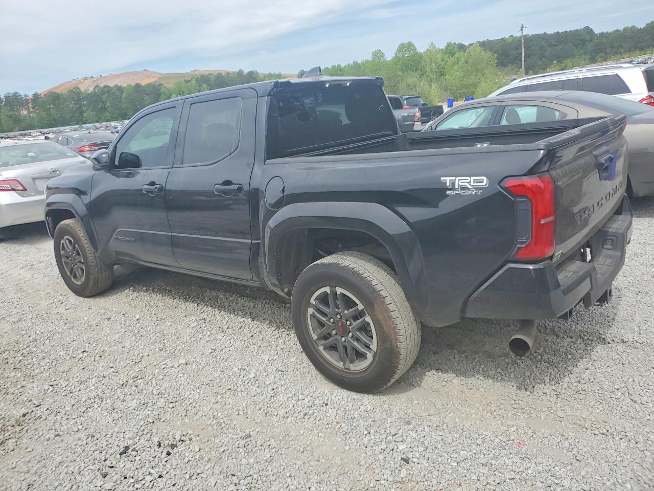 TOYOTA TACOMA 2025 — 3