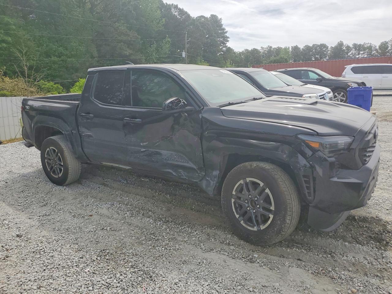 TOYOTA TACOMA 2025 — 5