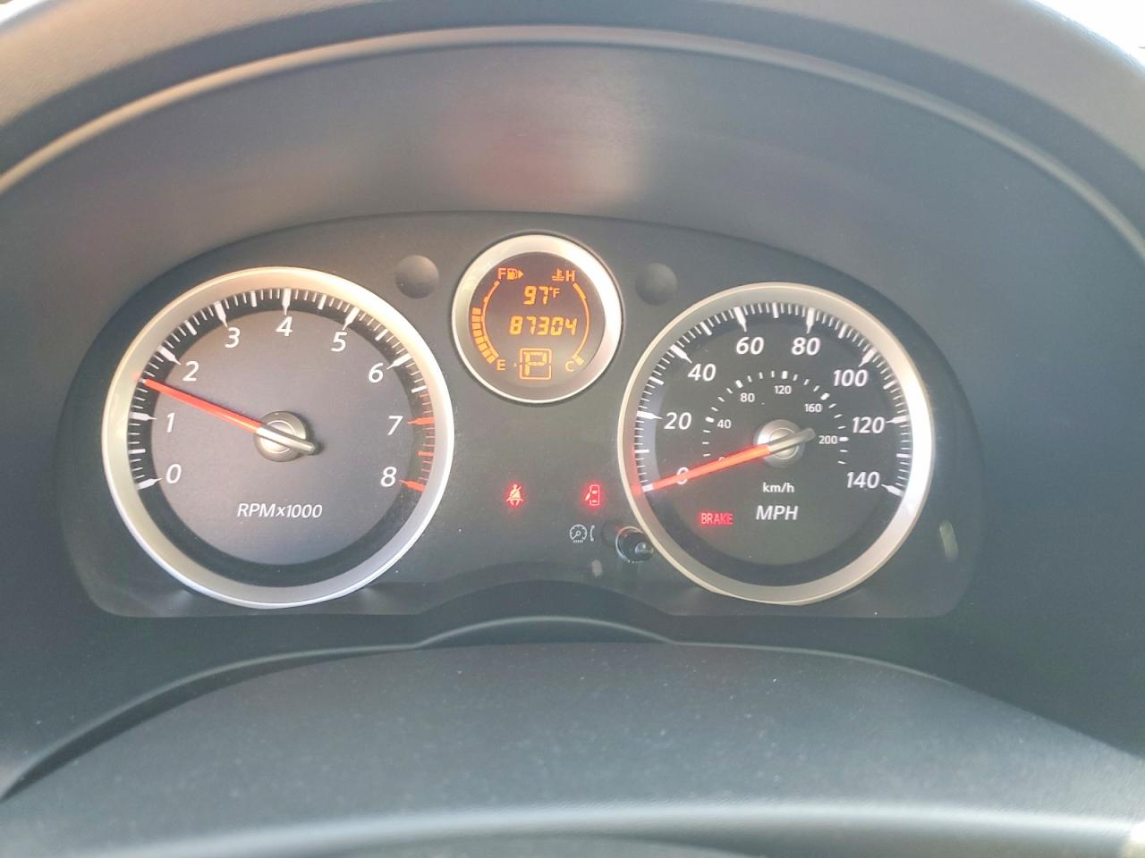 NISSAN SENTRA 2010 — 10
