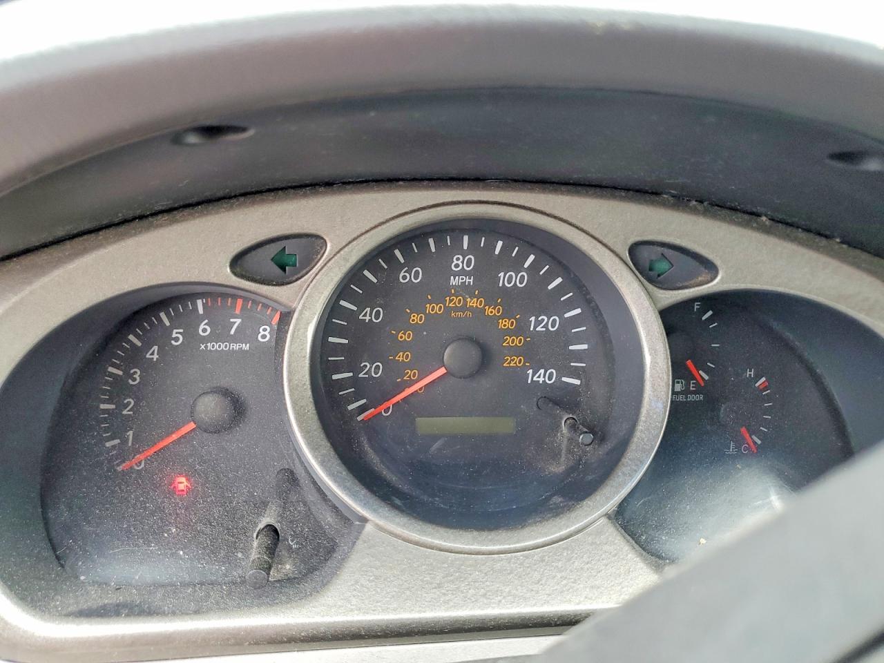 TOYOTA HIGHLANDER 2003 — 10