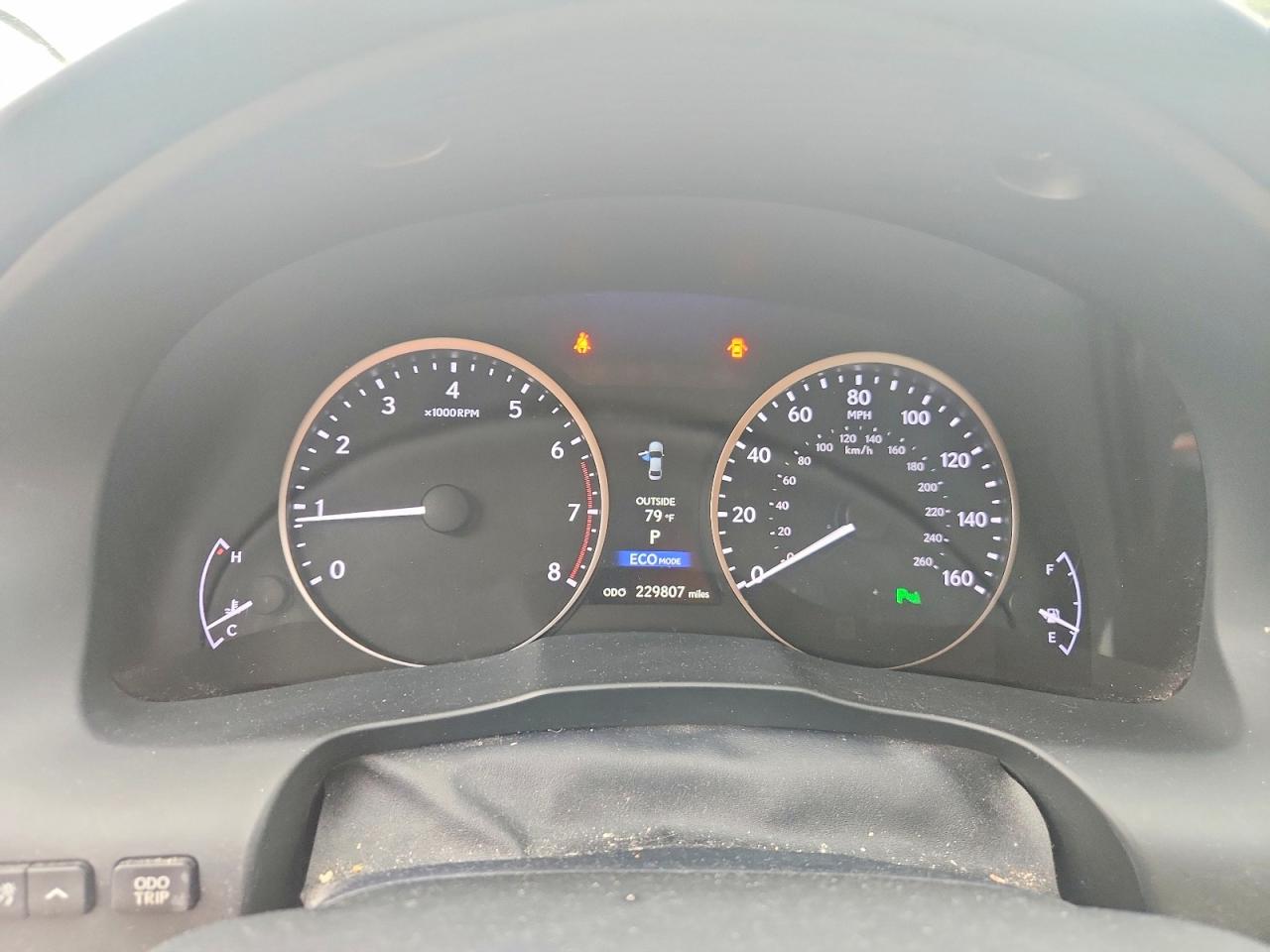LEXUS ES 2013 — 10