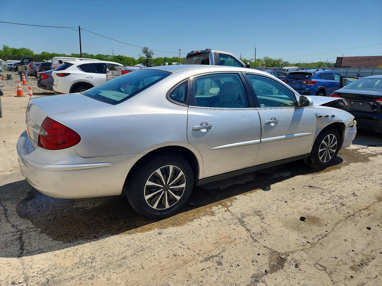 BUICK LACROSSE 2005 — 4