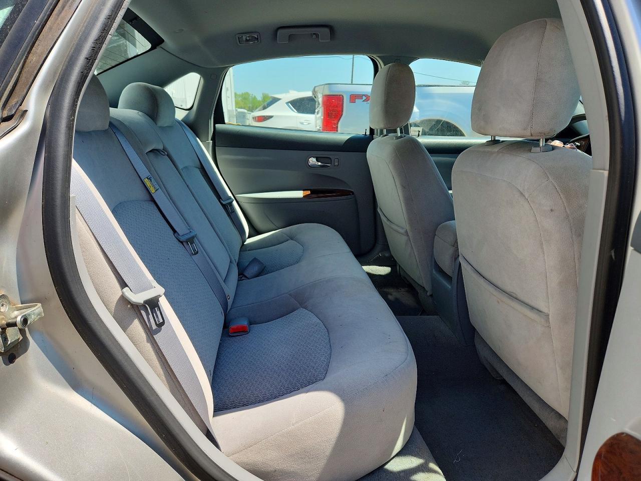 BUICK LACROSSE 2005 — 11