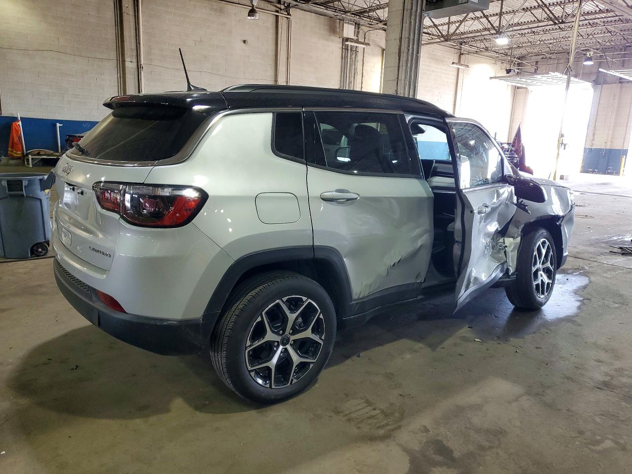 JEEP COMPASS 2025 — 4