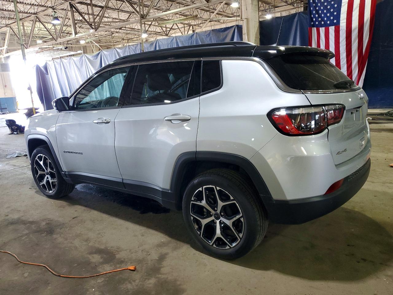 JEEP COMPASS 2025 — 3