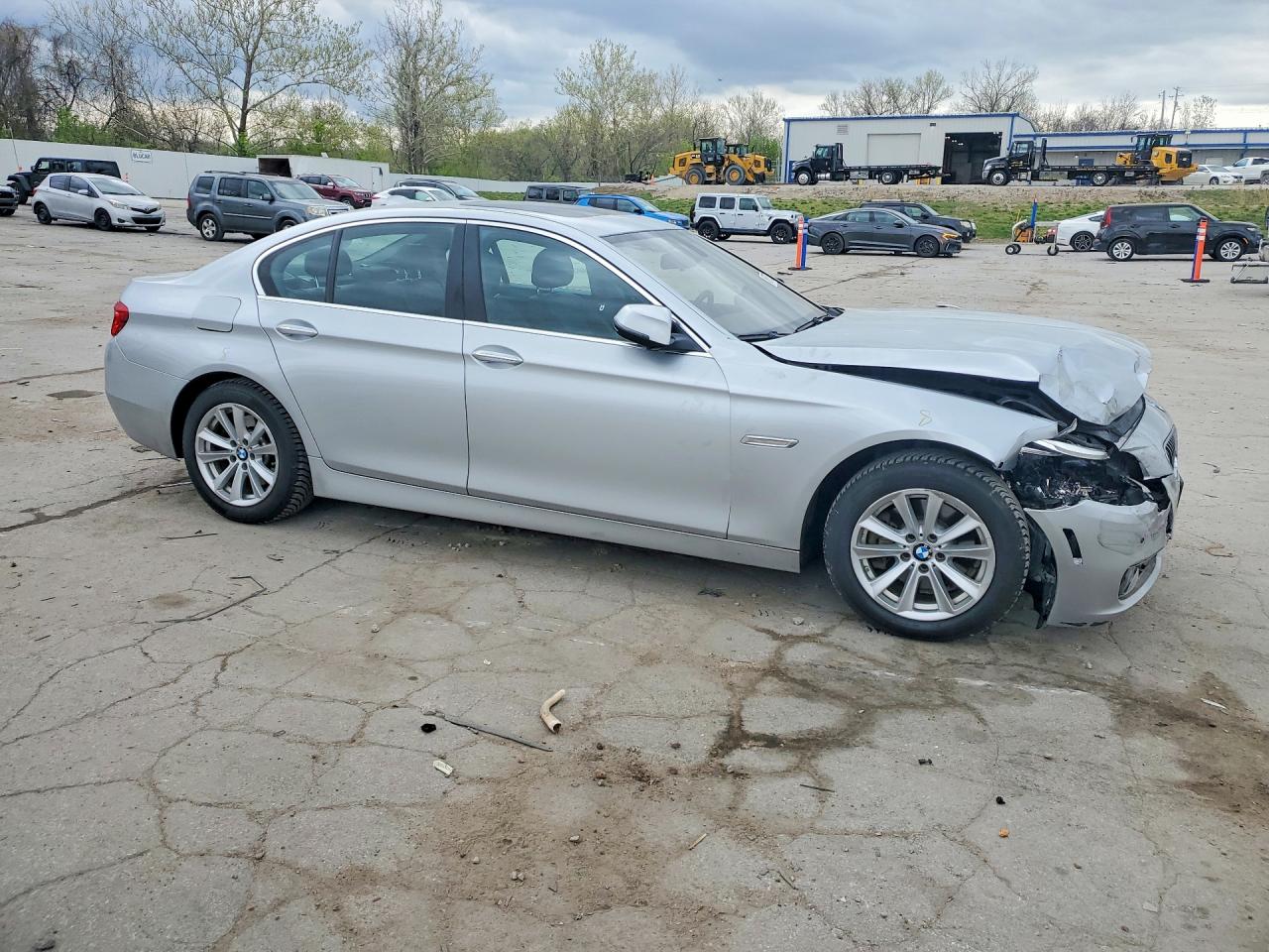 BMW 528 2015 — 5