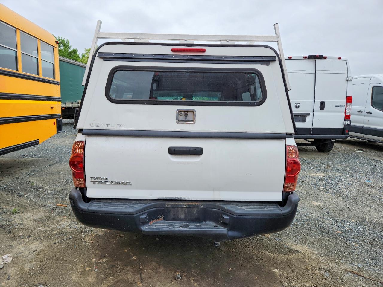 TOYOTA TACOMA 2015 — 7