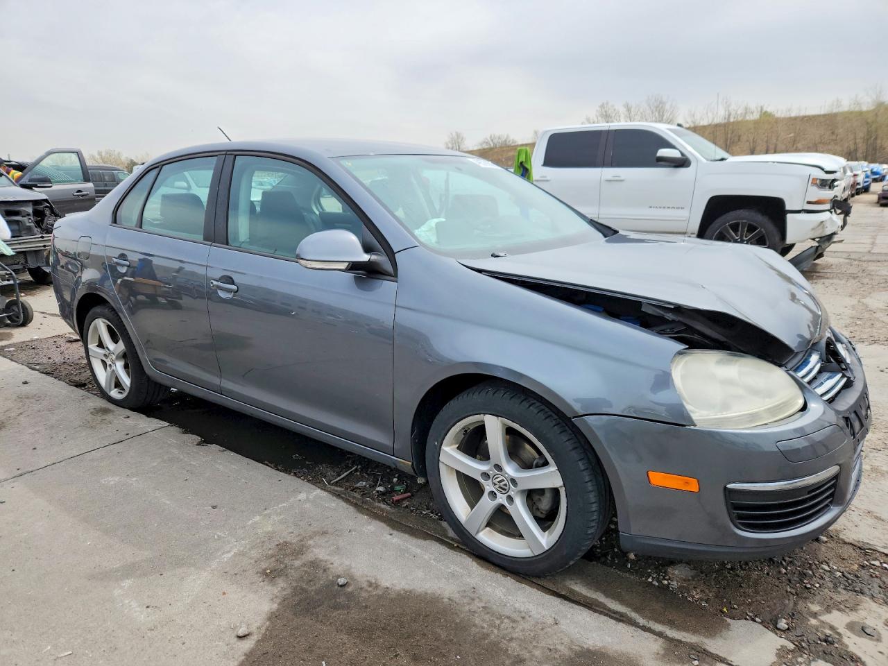 VOLKSWAGEN JETTA 2009 — 5